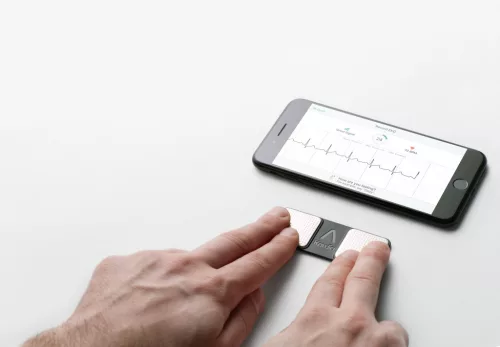 ALIVECOR KardiaMobile 1-elvezetéses EKG (ALC-AC009UAC)