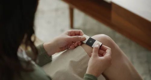 ALIVECOR KardiaMobile 6L 6-elvezetéses EKG (ALC-AC019NUAA)