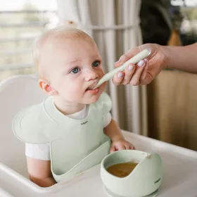 BabyOno elõke szilikon állítható menta 1639/03