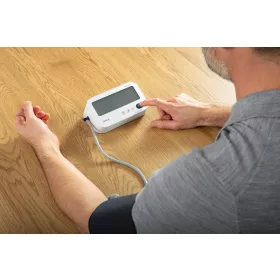   OMRON M3 Comfort AFib felkaros vérnyomásmérő (HEM-7196-FLE)