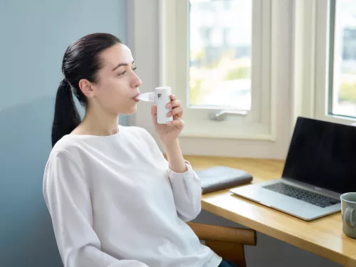 OMRON NE-U300 MicroAIR Go rezgőmembrános mesh inhalátor